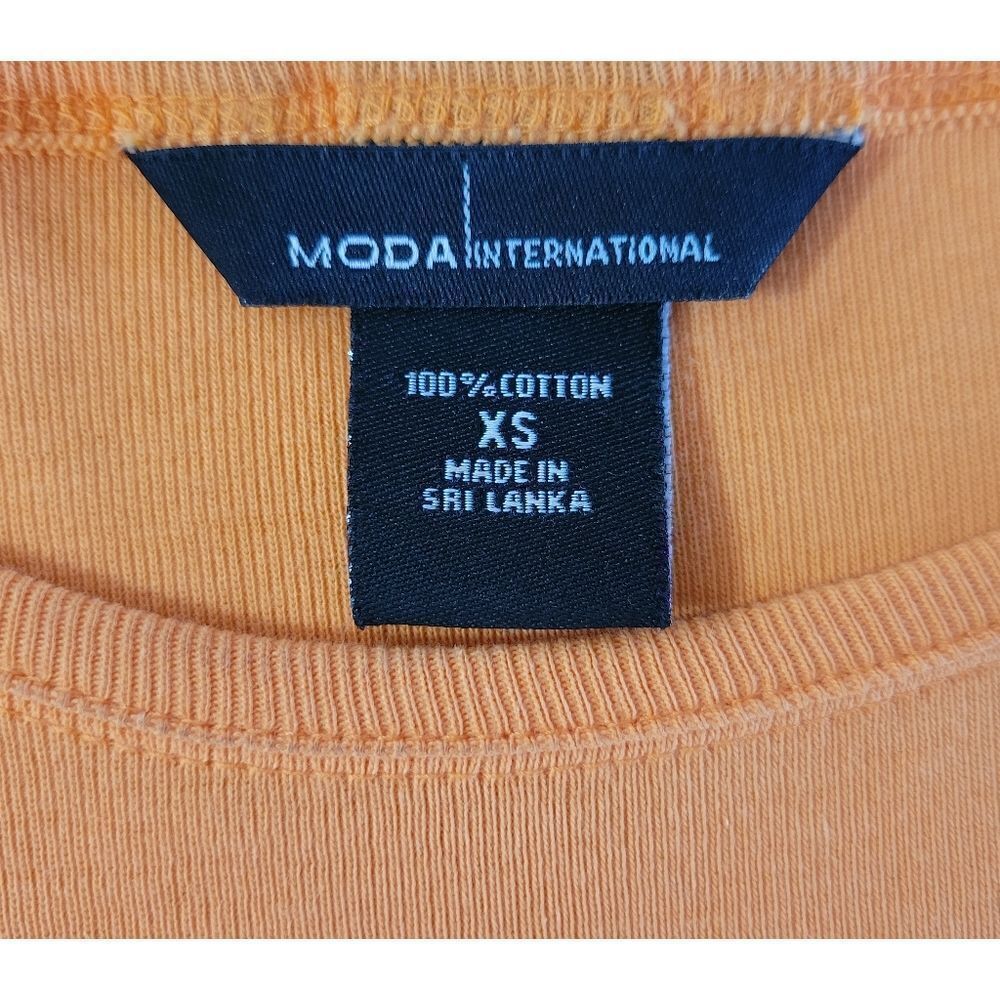 VS Moda International Women's Orange Long Sleeve Crewneck Pullover Top - Picture 2 of 9